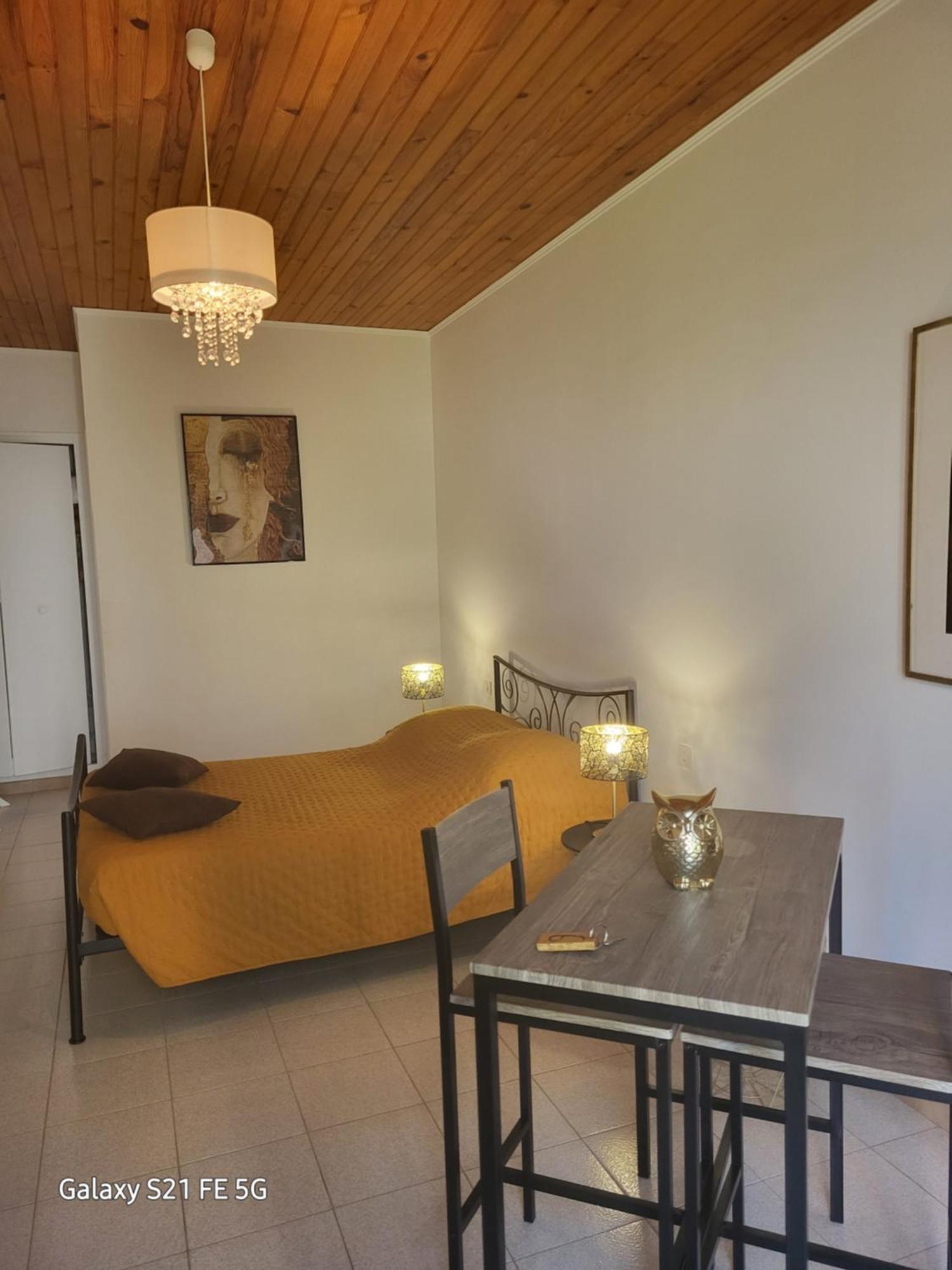 Bed and Breakfast Chez Isabelle Luri Exteriér fotografie